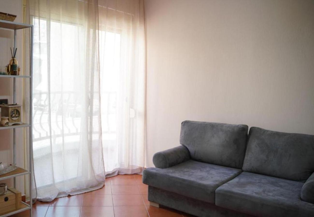 Apartament Kalpazo Myslym Shyri Tirana Zewnętrze zdjęcie